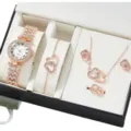 Set regalo gioielli donna orologio quarzo bracciale collana anello orecchini oro rosa - Set Orologio al Quarzo con Strass Oro Rosa (26) / Set (Con confezione regalo nera) / Oro rosa