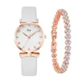 Set orologio da donna al quarzo con cinturino in pelle bianca e bracciale floreale moda. - Set di Bracciali a Quadrifoglio / Bianco + Bracciale