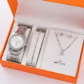 Elegante Set Orologio al Quarzo Donna 5 Pezzi Argento Acciaio Inox Gioielli Box! - Set 5 Pezzi Stile Cuore / Con Scatola Regalo / Argento