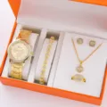 Set di orologi e gioielli da donna in 5 pezzi con cinturino in acciaio dorato e collana. - Prezzo Diretto di Fabbrica / Set 5 Pezzi Gioielli Orologio 2 (Senza Scatola) / Oro