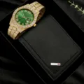 Coffret cadeau montre or glacée et portefeuille noir, design de mode de luxe. - Ensemble Montre Portefeuille Boîte Or Verte