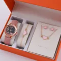 Elegante set regalo gioielli orologio donna al quarzo con bracciale collana cuore orecchini. - Orologio Rosa con Set Gioielli Cuore Rosa Senza Scatola (13)