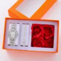 Set orologio donna al quarzo con bracciale strass e rose di sapone rosse. - Set Scatola Regalo Rosa Gioielli / Scatola Regalo Arancione Stile 17