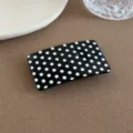 Schwarze und weiße gepunktete Haarklammer, elegante geometrische Haarspange für den Alltag. - Quadratische Klammer / Schwarzer Polka Dot