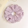 Grote gerimpelde scrunchie in Koreaanse stijl, lichte paarse glanzende haarband voor dames. - Lichtpaars