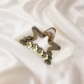 Star-shaped hair claw clip with delicate rhinestone flowers for elegant hairstyles. - Transparent Gray Starfish Claw Clip