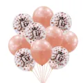 Detalle del set de globos de fiesta de cumpleanos 16 de oro rosa con confeti y latex. - Estilo Digital 16 / Paquete de 10