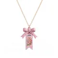 Vue détaillée du collier ruban fleur de naissance de juin avec nœud émaillé rose et roses. - Colliers carte fleur de naissance de juin