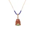 Bonito collar con colgante de osito de dibujos animados y cadena metálica perlas chic. - Collares de oso tocando el tambor