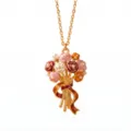 Collar con colgante de ramo de flores esmaltadas chapadas en oro, detalles de perlas finas. - Flor de Nacimiento de Octubre