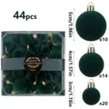 44pcs dark green velvet Christmas balls set with assorted sizes 3cm 4cm 5cm for tree decor. - 44 Pieces/Pack (Mixed Sizes) / Dark Green