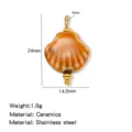 Keramik Muschel Anhänger Charm für DIY Schmuckherstellung mit Edelstahlöse und goldenen Perlen. - Schalenform (HP0257G23)