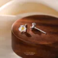 S999 Reinsilber Kamelie Ohrstecker, minimalistischer Goldschmuck für Damen elegant. - Gold Staubblätter Kamelie Stil (E5941)