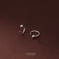 S999 sterling zilver kleine bal hoop oorbellen minimalistische oor cuffs veelzijdige sieraden. - 990 zilver / Ronde kralen