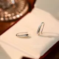 S925 zilveren minimalisten druppel vormige oorhaken voor dames, chique elegante dagelijkse sieraden. - 990 zilver / Zilveren Waterdruppel