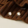 S925 Silber Weißer Opal Geometrische Ohrstecker Elegante Minimalistische Mode Schmuck Variante - Ohrstecker / Gold
