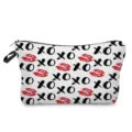 Bolsa cosmetica blanca con estampado XOXO y labios rojos, estuche de maquillaje espacioso. - Estilo Estampado Labios Rojos Letra XOXO Base Blanca (hz7925)