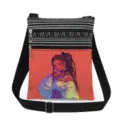 Sac bandoulière en toile avec impression graphique de fille noire, doubles fermetures éclair, chic. - Impression Fille Rouge et Noire (xkk0518)