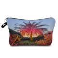 Dettaglio ravvicinato della borsa cosmetica portatile con vivace stampa di palme tropicali. - Stile Scenario Tropicale (hz0066)