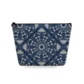 Blaues kosmetiktasche mit muster und reißverschluss, elegante make-up tasche für reisen. - Exquisites Weißes Mandala Stil (sn3575)