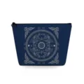 Blaues Kosmetiktäschchen mit weißem Muster, kompakte Make-up Tasche für Reise und Alltag. - Runder Geometrischer Porzellan Stil (sn3577)