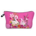 Estuche de maquillaje rosa vista detallada con elegante estampado de cisne y cremallera. - Ilustración de Cisne Rosa (hz5238)
