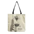 Bolso tote de lona con un bonito estampado de cebra y asas negras para el uso diario. - Estilo Cebra (hm3053)