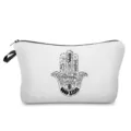 Weißer Kosmetikbeutel mit typografischem Hamsa-Hand-Design, tragbare Make-up-Tasche für Reisen. - Hamsa Hand Wortkunst (hz3540)