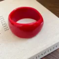 Elegant bracelet manchette large en résine rouge vintage, bijoux tendance pour femmes. - Style Géométrique Organique (50#) / Rose rouge