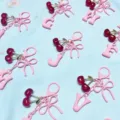 Joli porte-clés lettre cerise rose et mignon breloque nœud pour sac à main accessoire - Lettre A / Rose