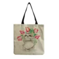 Vista dettagliata della stampa ad acquarello con bradipo e tulipani sulla borsa in lino. - Tulipano Beige (hm0217)