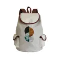 Detailansicht des Segeltuch-Rucksacks mit abstraktem geometrischem Druck und braunen Lederakzenten. - Vier Farben Abstrakt Geometrische Textur Druck Stil (sj5043)