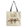 Détail du sac cabas en toile avec un imprimé de paresseux mignon et texte humoristique. - Beige Not Today (hm6921)