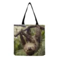 Sac cabas en toile avec imprimé paresseux mignon, sac à épaule élégant pour le quotidien. - Suspendu À L'Envers Beige (hm6923)