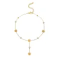 Catena da caviglia margherita oro con strass brillanti e ciondolo delicato variante. - Stile Fiore Strass Oro