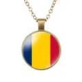 Vintage bronzen legering ketting met ronde glazen nationale vlag hanger voor mannen en vrouwen. - Verticale Driekleurige Vlag Stijl (样式31)