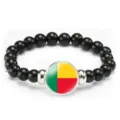Bracciale con perline nere e ciondolo in vetro con bandiera del Benin corda elastica uomo e donna - Stile Bandiera Benin (Stile 2) / Nero