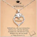 Collier de remise de diplôme avec pendentif cœur, toque et rouleau, cadeau idéal pour élève. - Style 1 livre