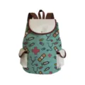 Detailaufnahme des medizinischen Musterrucksacks mit niedlichem Stethoskop- und Spritzendruck. - sj4552