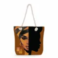 Sac cabas en toile tendance avec impression d'art de femme africaine et poignées en corde blanche. - Art Visage à Moitié Rose (msk3506)
