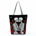 Nahaufnahme der Gothic Skelett Tasche mit roten Rosen Muster, geräumiges Stoffdesign. - Schwarz Rote Rose Schedel Paar Stil (hlk2774)