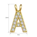 Detailansicht von Buchstabe A Anhänger mit 12mm Höhe und 7mm Breite sowie funkelnden Zirkonia Steinen. - Buchstabe A Anhänger (TC255-053-J) / 5 Stück / Gold