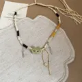 Collana in resina etnica bohémien elegante catenina clavicolare gioielli di design - #35 collana - bianco - giallo