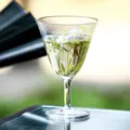 High borosilicate glass tea cup, transparent high stem tasting cup, heat-resistant design. - Qinghuan High-Stem Tea Tasting Cups - Chunjing Series