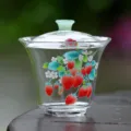 Heldere glazen Gaiwan theekop met aardbeipatroon, hittebestendig borosilicaat theeservies. - 155ml / Aardbei Gaiwan (Qingyin Stijl)