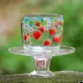 Juego de taza de té de cristal con delicado patrón de fresa, taza y soporte transparente. - Taza de Té Estilo Song Fresa (6113826966457) / 115ml