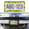 Portatarga auto con stampa leopardo giallo personalizzato per auto standard USA, accessorio. - Stile Leopardo Giallo Brillante (CJ00010)