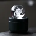 Kristalglas thee huisdier deksel houder 3d laser gegraveerde draak chinese stijl. - Kristallen dekselhouder met geluksdraak / Transparant