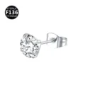 Boucle d'oreille clou zircone cubique 4 griffes en titane F136 argent hypoallergénique - 0,8 x 11 x 2 mm / Argent et Blanc