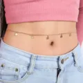 Chaine de taille Doree avec pendentifs ronds, bijou de corps chic pour mode plage ete femme. - Sequin Or